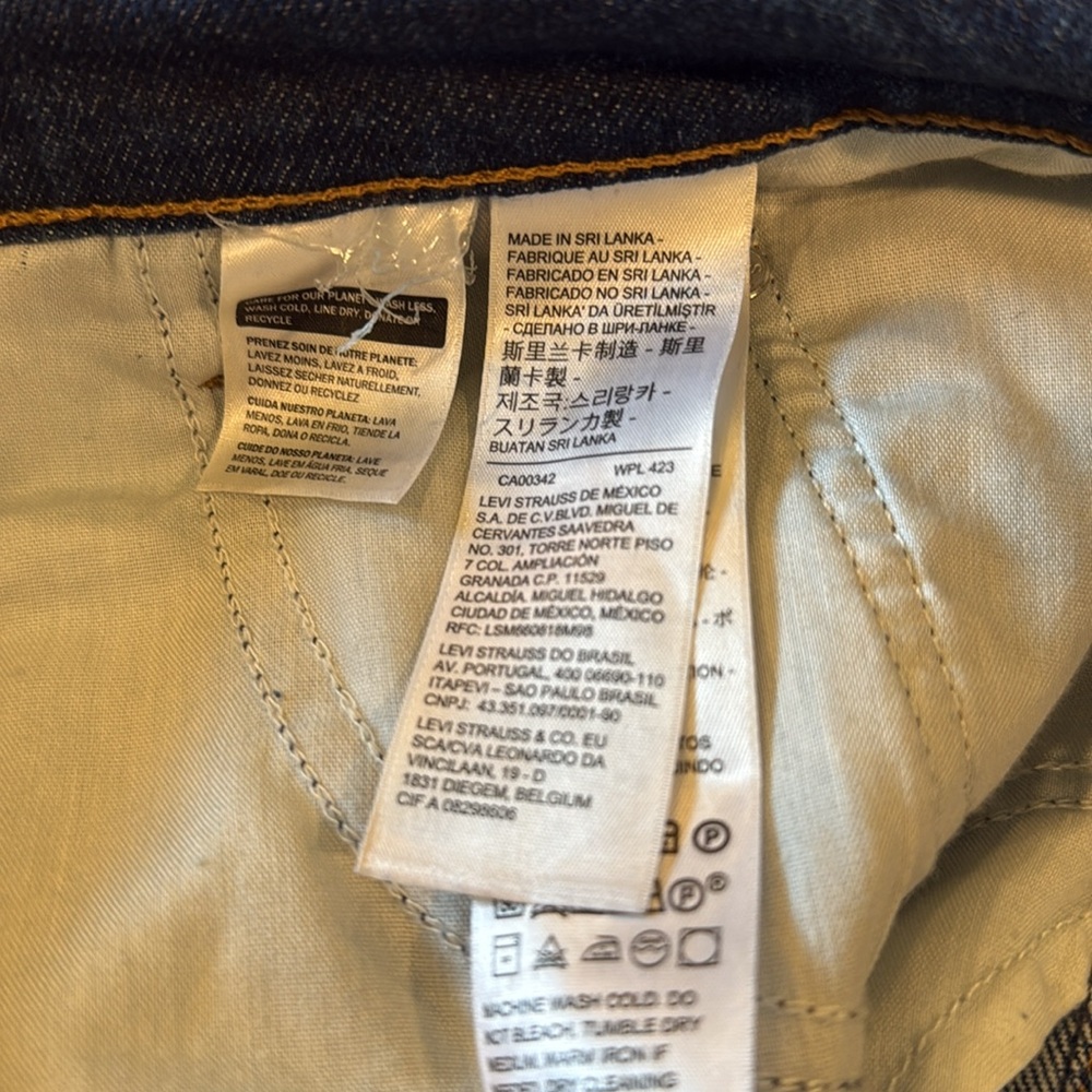 Levi’s Wedgie Straight Fit Jeans Size 16W - Picture 7 of 8